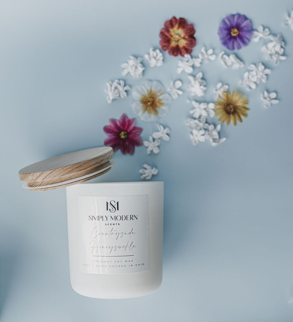Countryside Honeysuckle | Wood-Wick Coconut Soy Wax Candle
