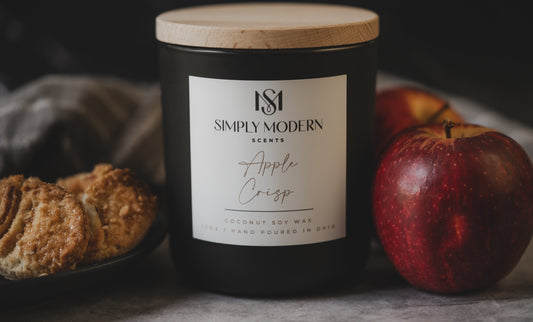 Apple Crisp | Black | Wood-Wick Coconut Soy Wax Candle