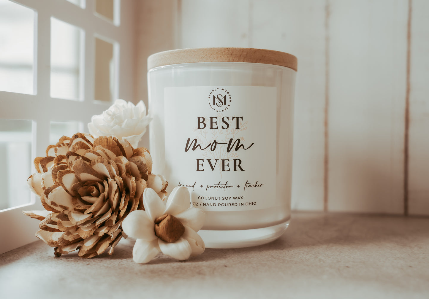 Best Mom Ever Cocoa Butter Cashmere | White | Coconut Soy Wood Wick Candle