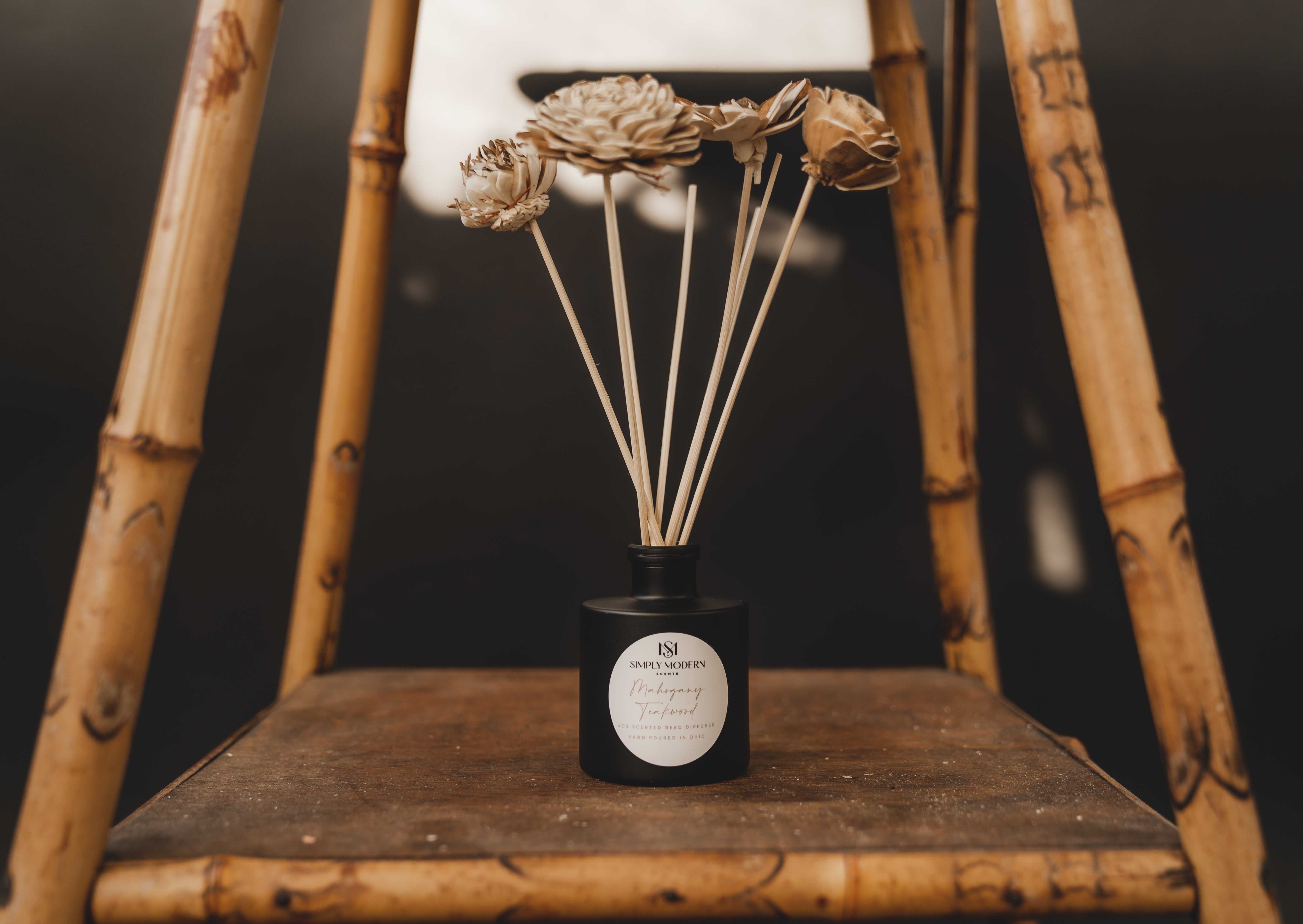 Pretty Reed Diffuser Reed Diffusers with Handmade Floral Reeds | Simply Modern Scents