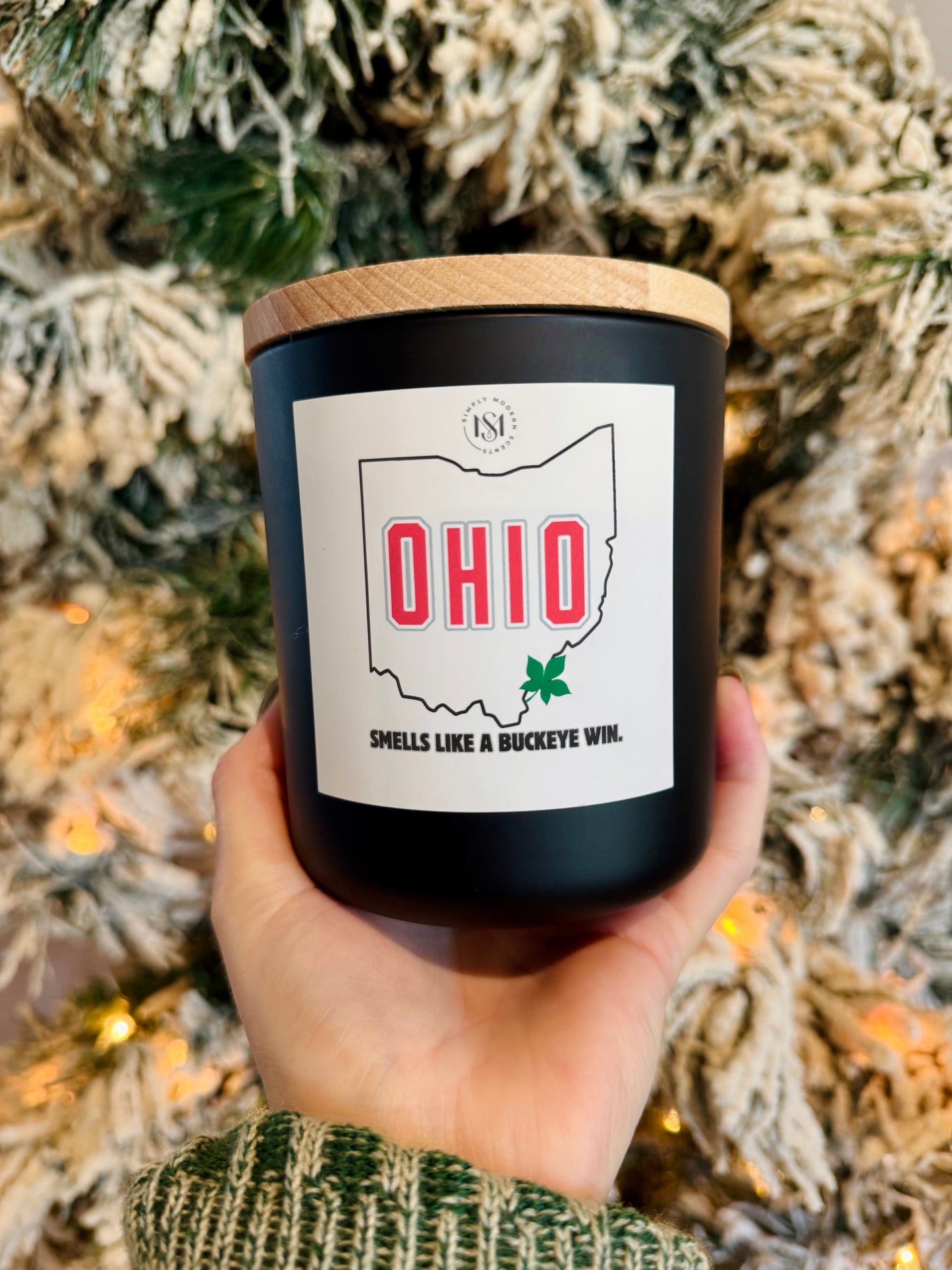 Buckeye Win | 12OZ Wood-Wick Coconut Soy Wax Candle