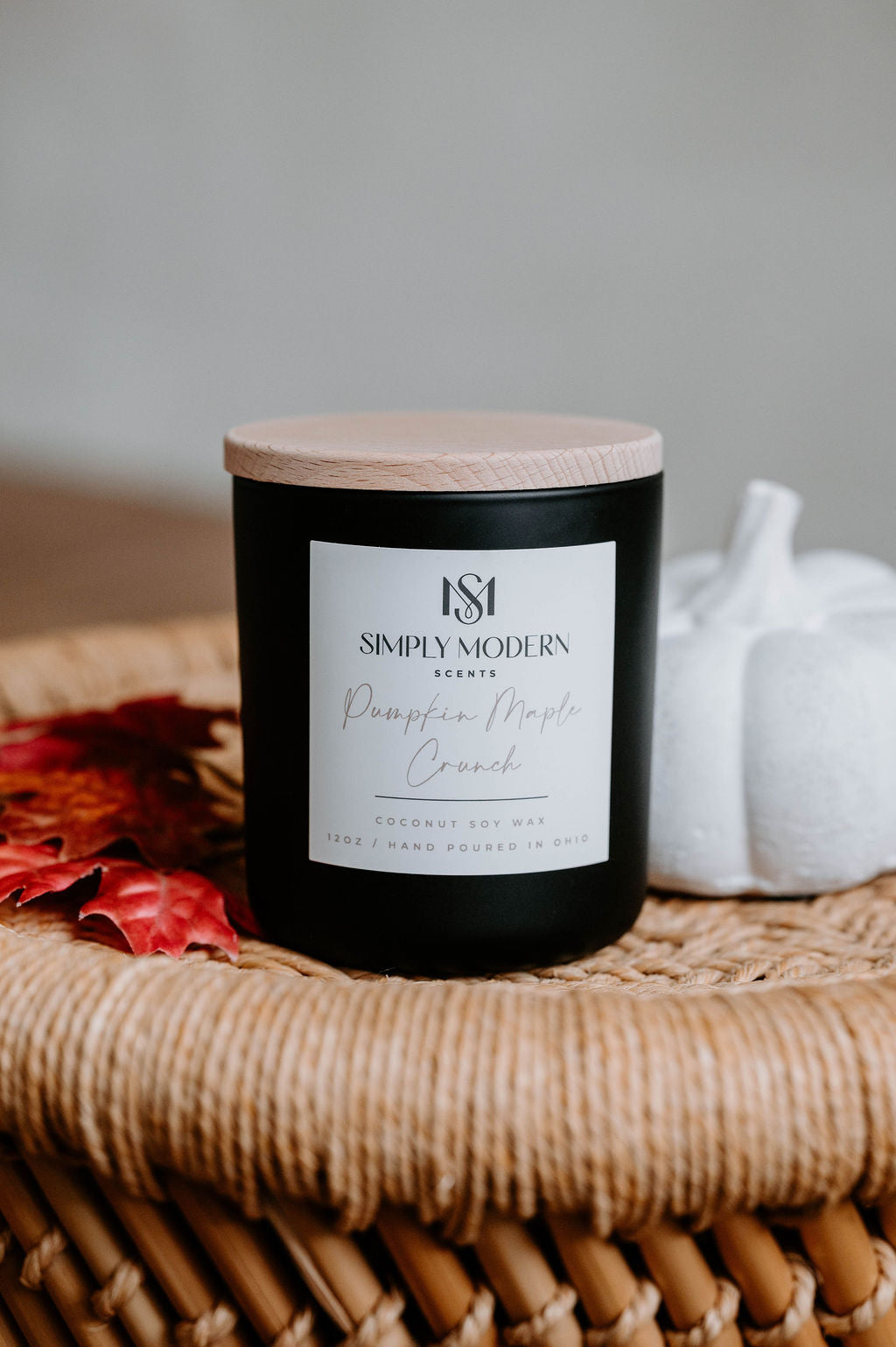 Pumpkin Maple Crunch | Black | Wood-Wick Coconut Soy Wax Candle