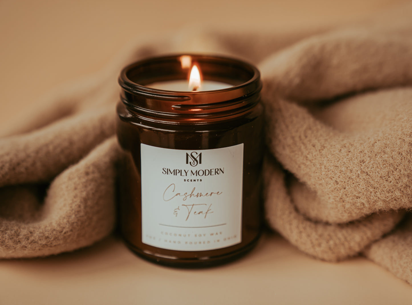 Signature Scents | 7 OZ Cotton Wick Coconut Soy Wax Candle