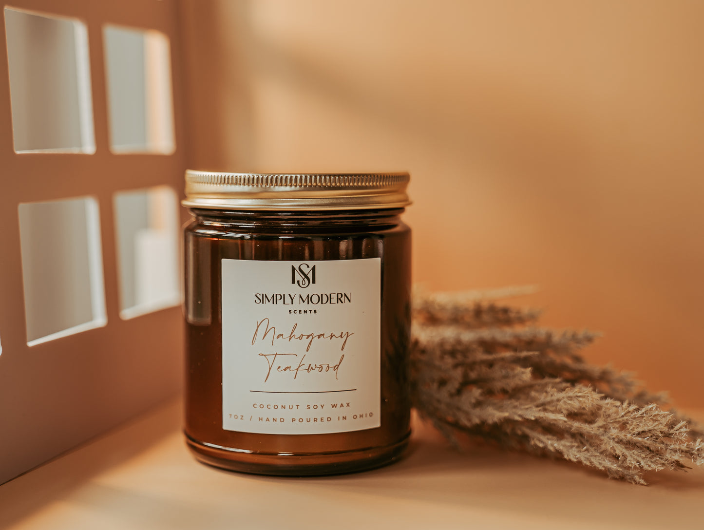 Signature Scents | 7 OZ Cotton Wick Coconut Soy Wax Candle