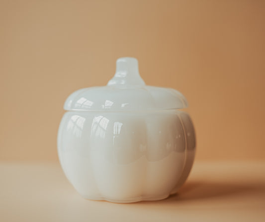 Pumpkin Vessel | 17 oz Coconut Soy Wax Candle